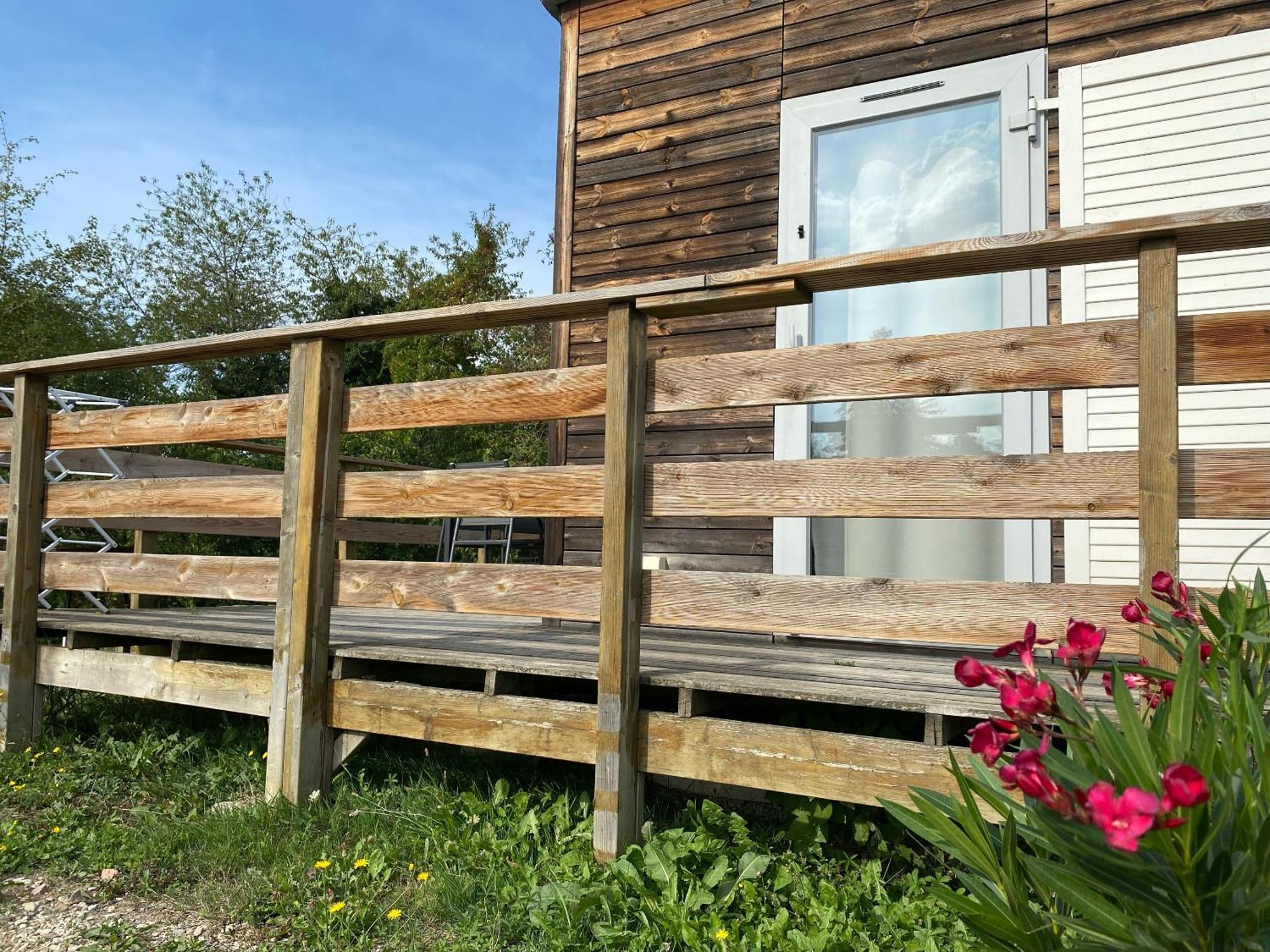 Les Lodges Saint-Léger-sur-Dheune Exteriör bild